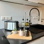 Design Mit Balkon - Kueche - Netflix