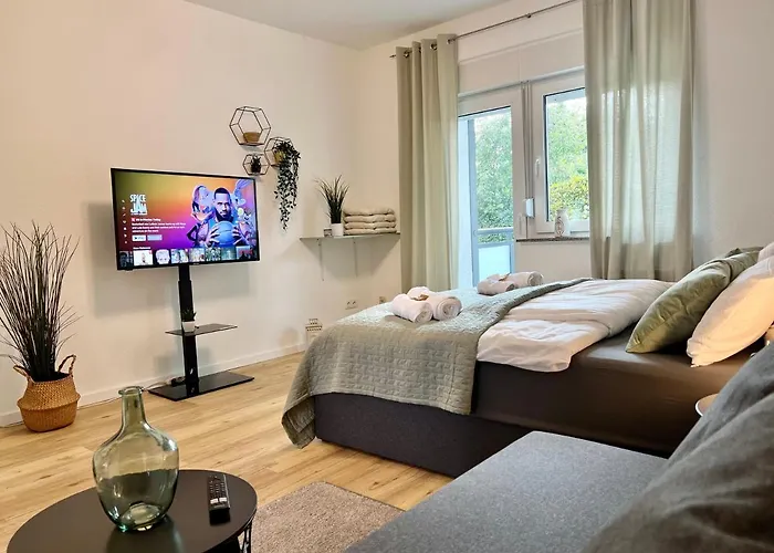 Design Mit Balkon - Kueche - Netflix דירה